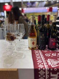 b5080c73-e293-4da1-9e3e-d1b444bcdfa3